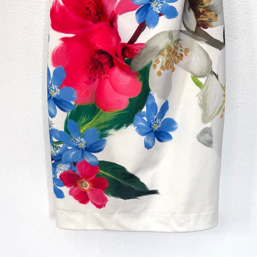 Ted Baker Floral White and Red Sleeveless Sweetheart Bodycon Midi Dress - Picture 6 of 16